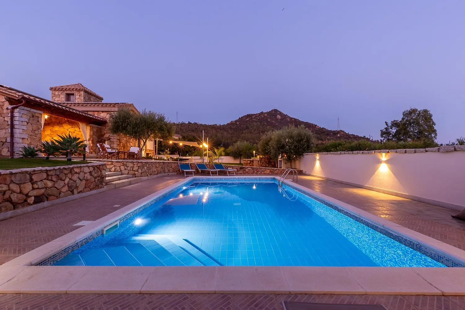 Domus Villa Lory Castiadas Cala Sinzias Beach With Swimming Pool 0*,