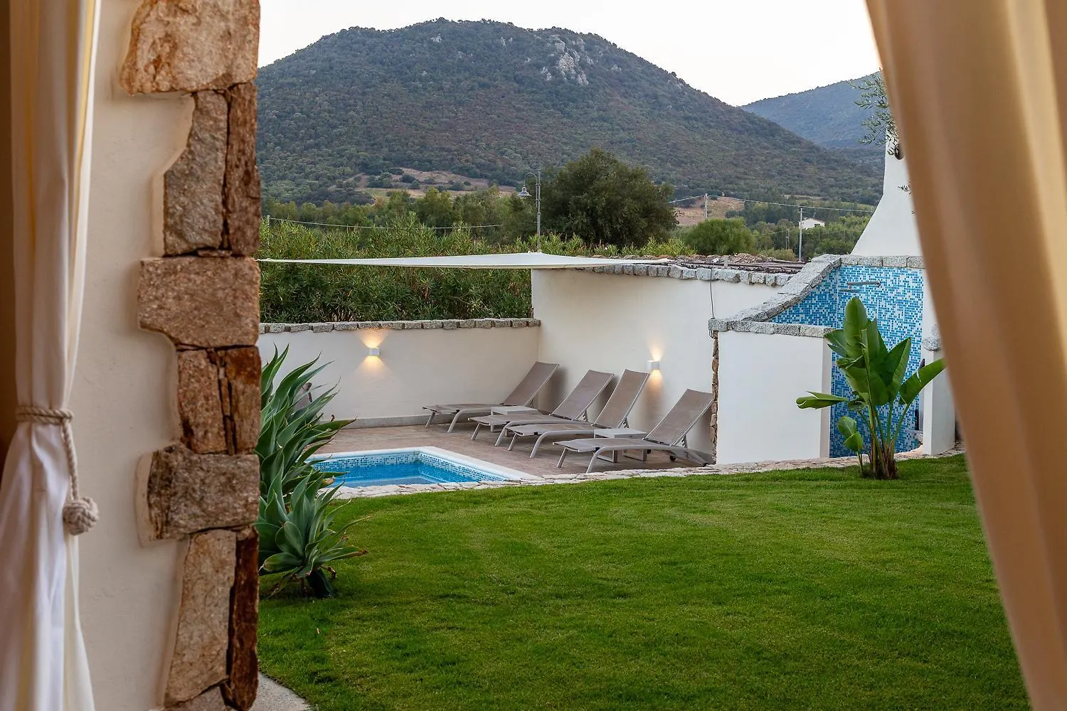 Domus Villa Lory Castiadas Cala Sinzias Beach With Swimming Pool