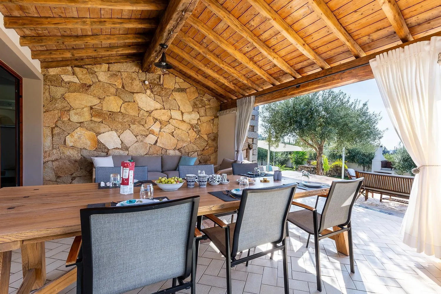 Domus Villa Lory Castiadas Cala Sinzias Beach With Swimming Pool