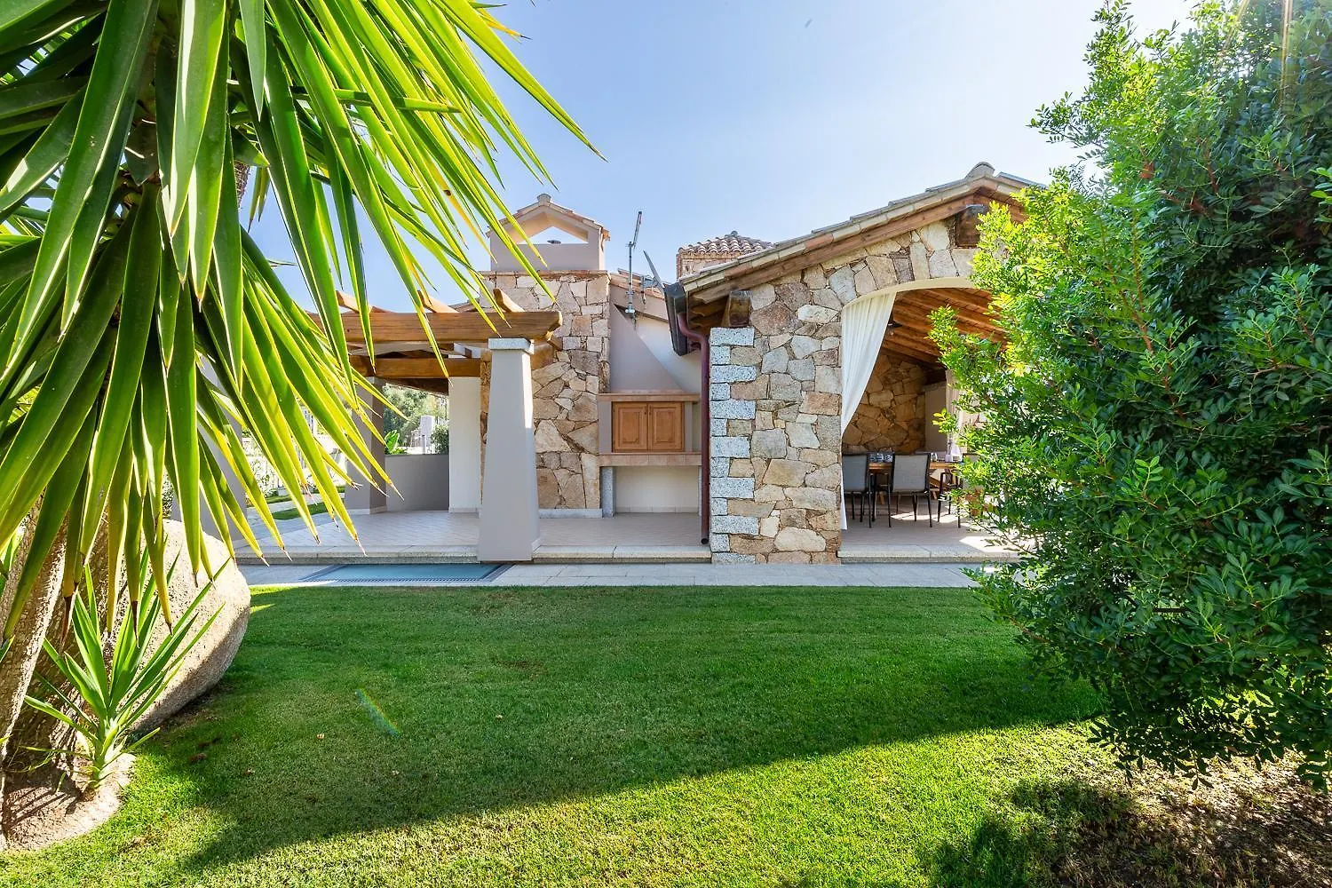 Domus Villa Lory Castiadas Cala Sinzias Beach With Swimming Pool 0*,