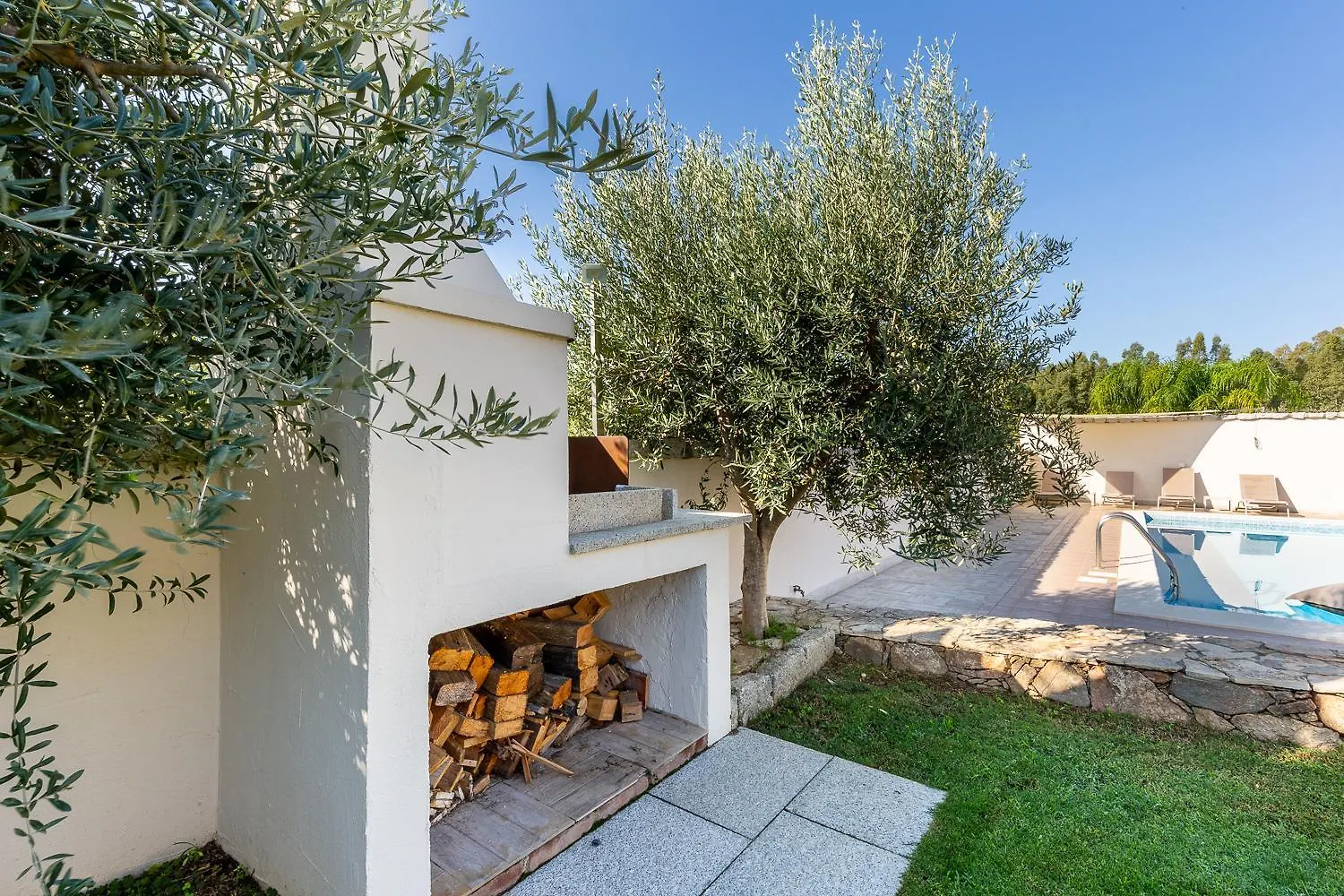 Domus Villa Lory Castiadas Cala Sinzias Beach With Swimming Pool Italy
